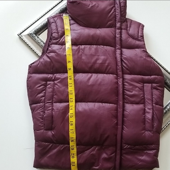 (SOLD)SAM EDELMAN PUFFER VEST - Picture 6 of 7